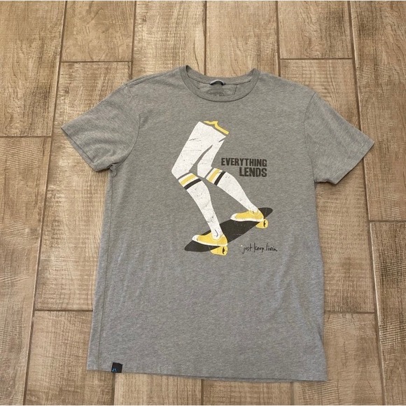 Just Keep Livin Other - Just Keep Livin Short Sleeve T-Shirt M Grey Crewneck Skateboard Everything Lends